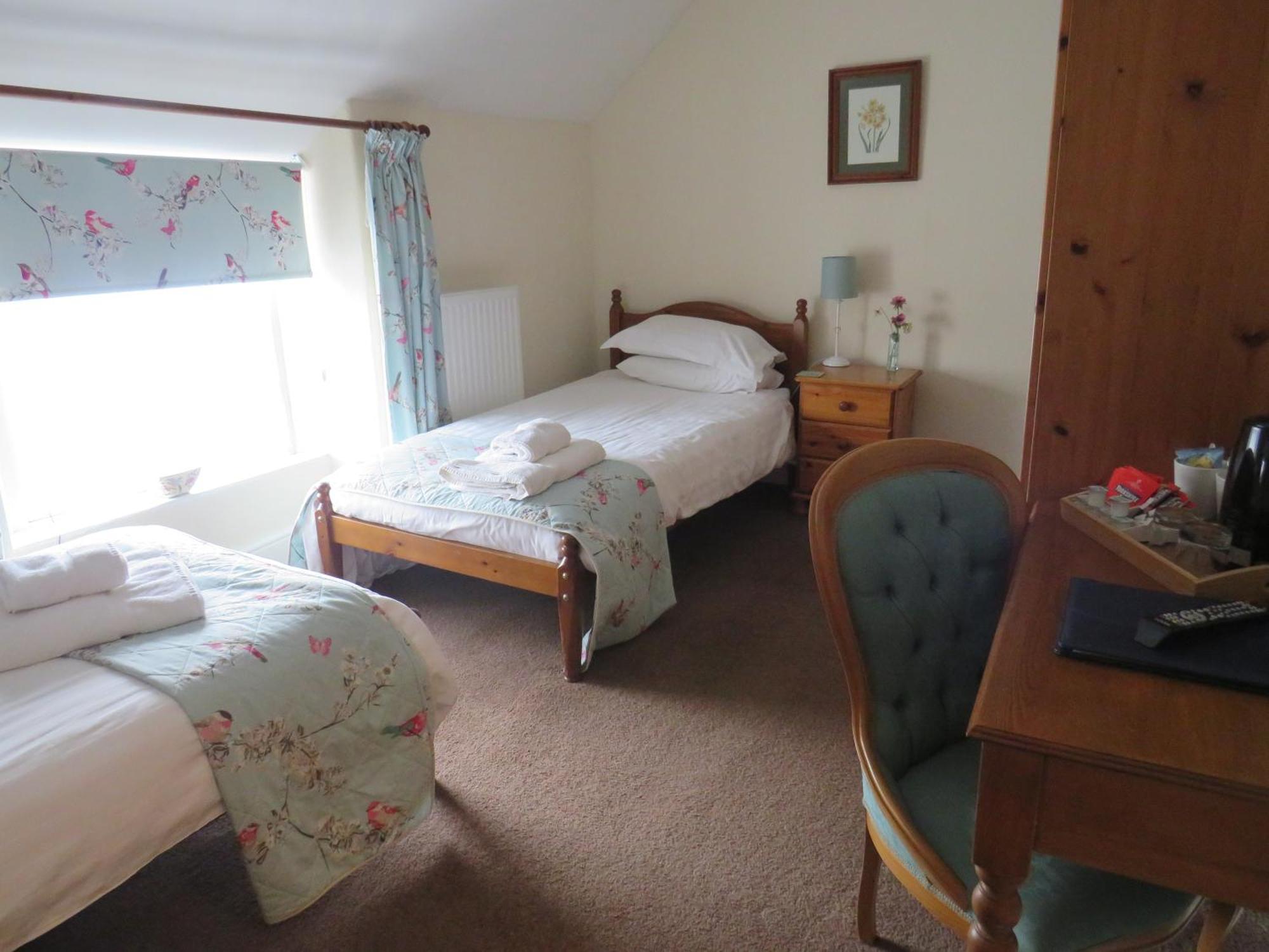Ganton Greyhound Inn Buitenkant foto
