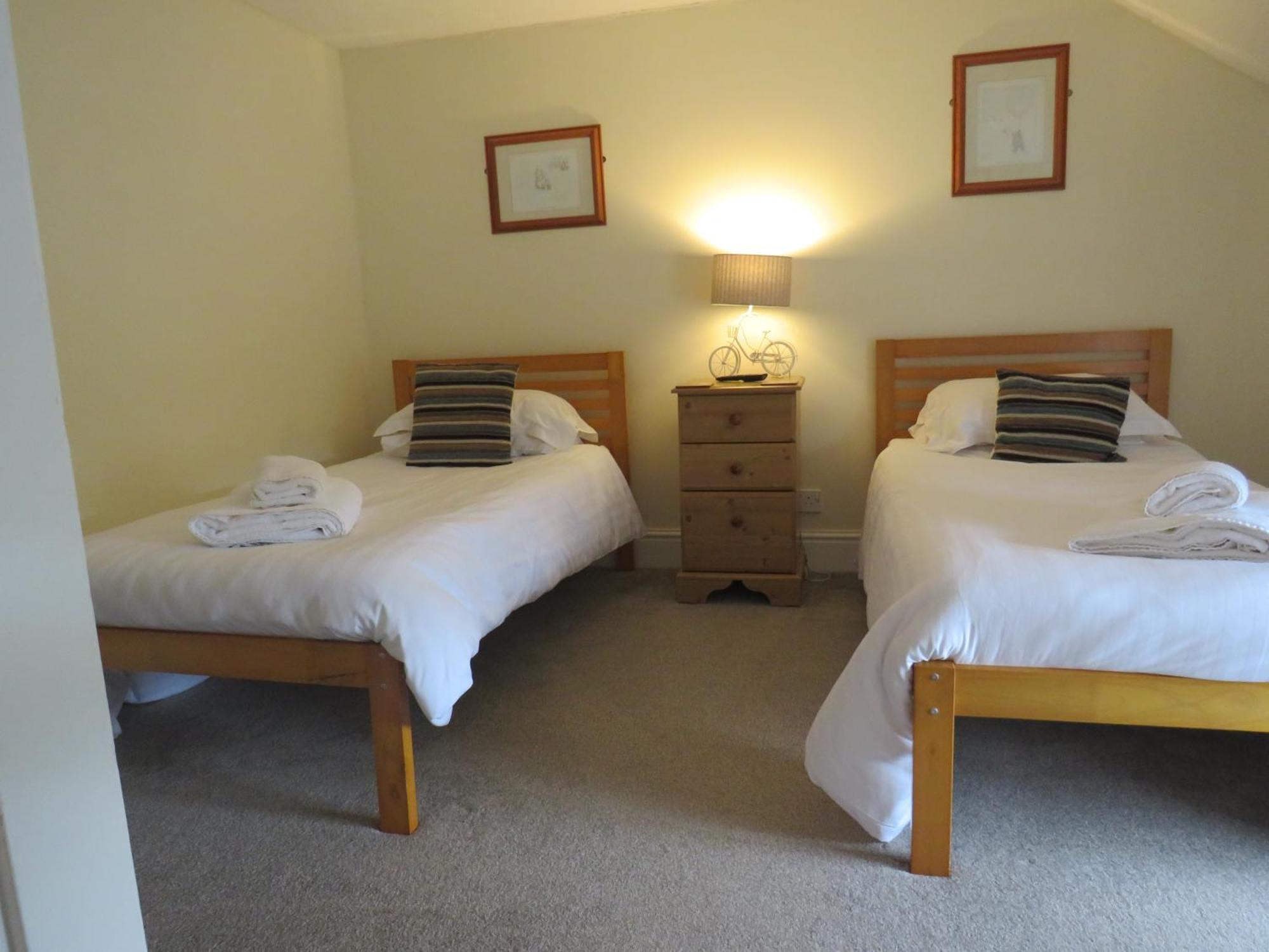 Ganton Greyhound Inn Buitenkant foto