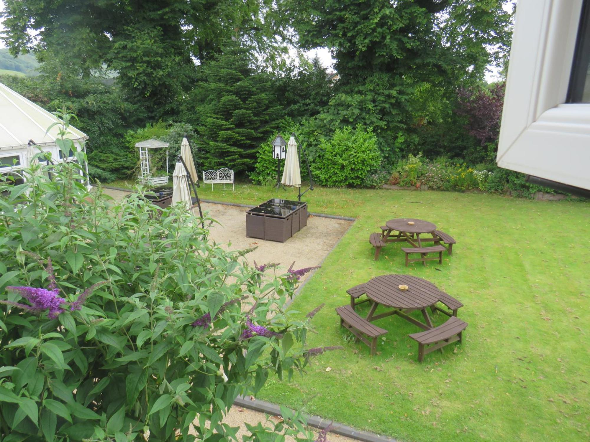 Ganton Greyhound Inn Buitenkant foto
