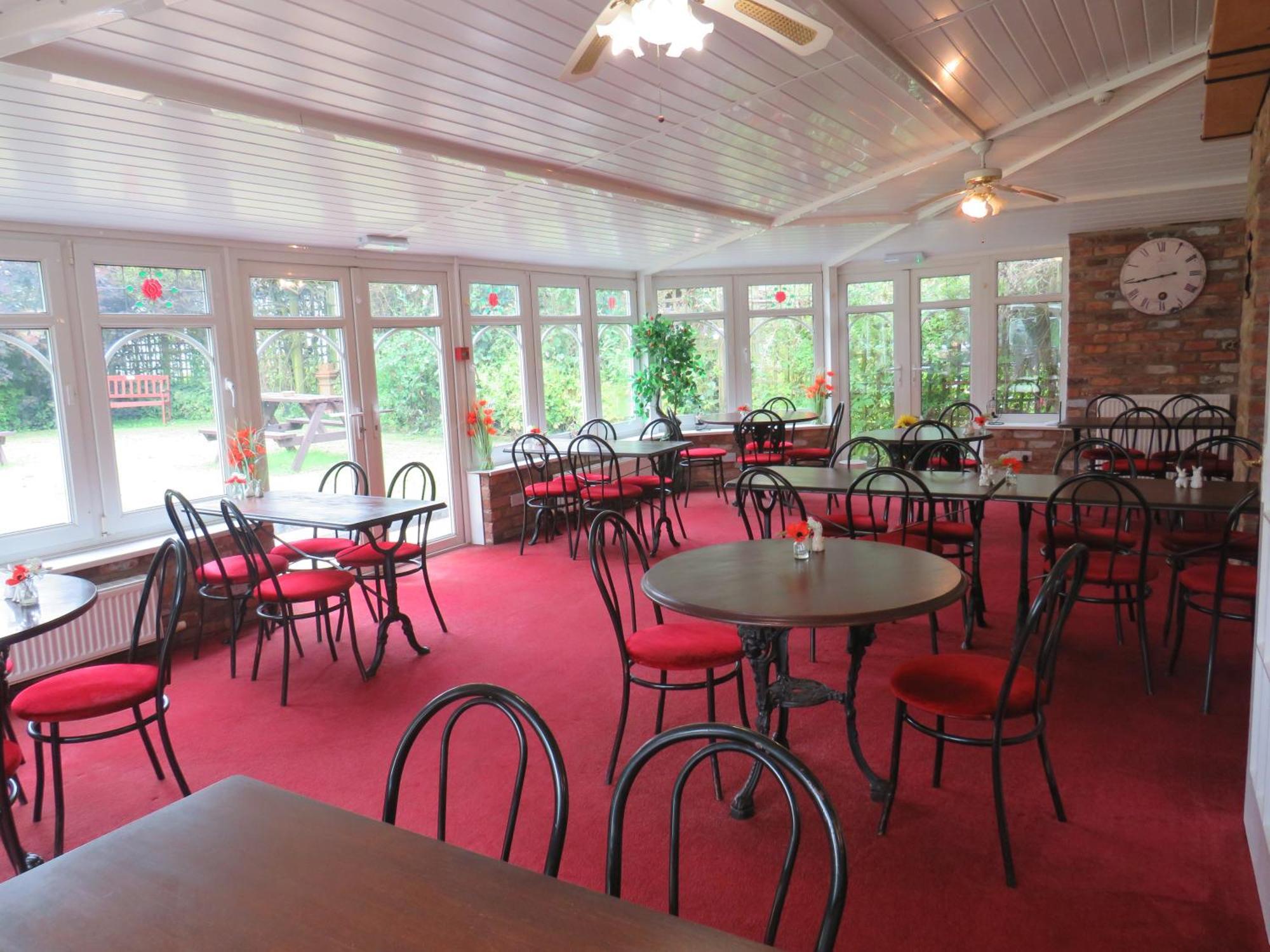 Ganton Greyhound Inn Buitenkant foto