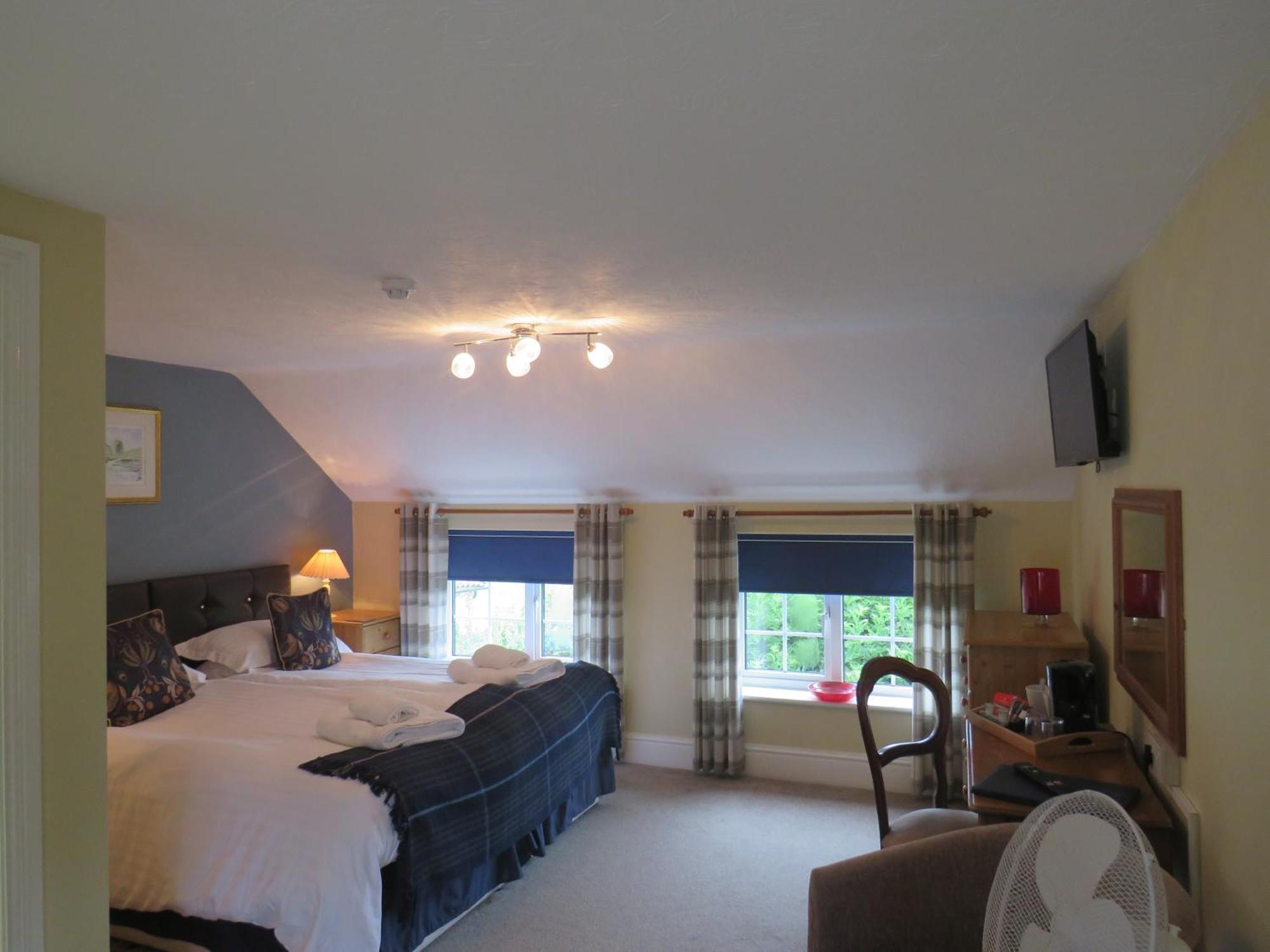 Ganton Greyhound Inn Buitenkant foto