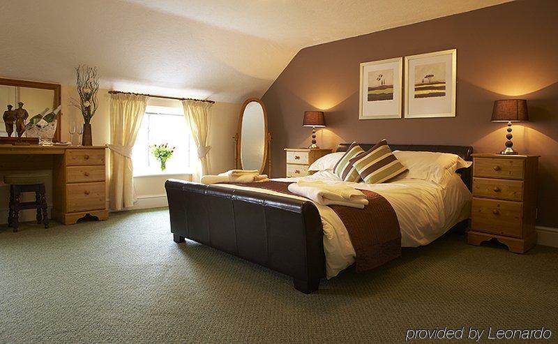 Ganton Greyhound Inn Buitenkant foto